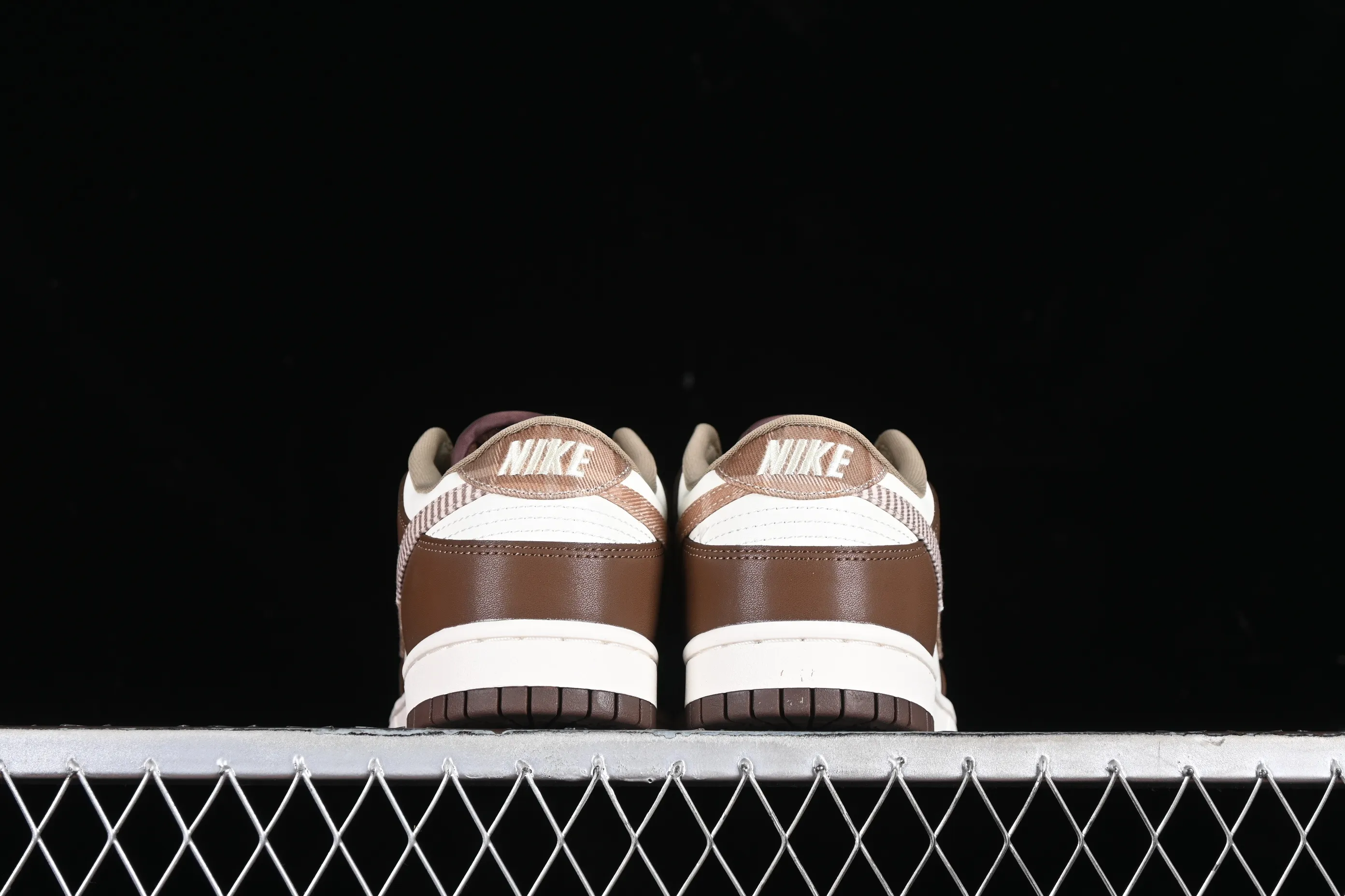 All categories Nk SB Dunk series Nk SB Dunk Low low-top sneakers Nk Dunk Low "Brown Plaid" white and brown stitching SB low-top casual sneakers FV3653-191